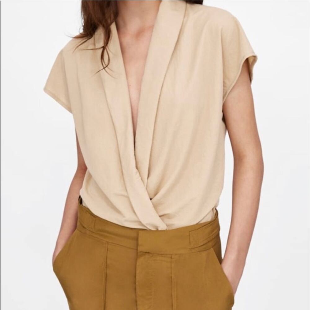 Zara Surplice Plunging Wrap Beige Bodysuit Blouse Size Medium Casual Business - Picture 2 of 15
